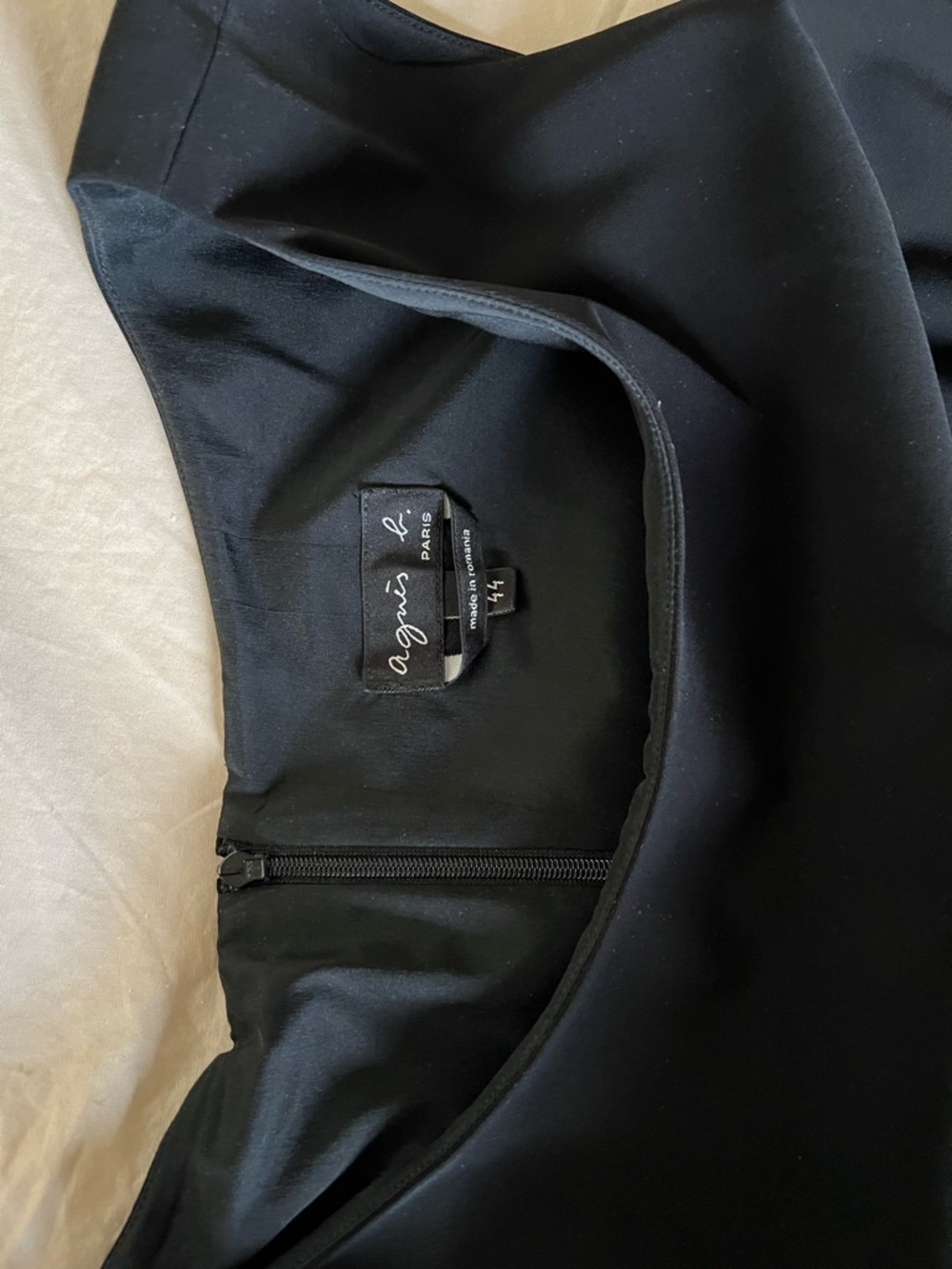 Classic LBD w/ pockets from Agnes B - Picture 8 of 9